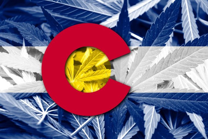 Colorado pretende manter a venda de cannabis nas calçadas após a COVID-19