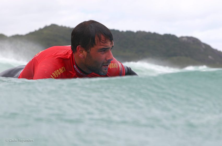  Paratleta de surf relata diminuição de dores em apenas três dias: “Fiquei impressionado”