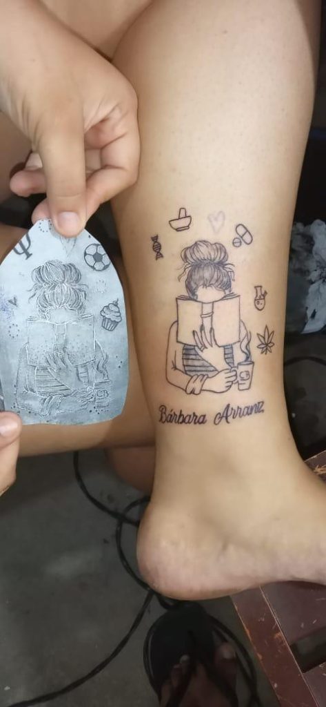 Bárbara compartilhou foto de fã que tatuou homenagem a ela Bárbara compartilhou foto de fã que tatuou homenagem a ela