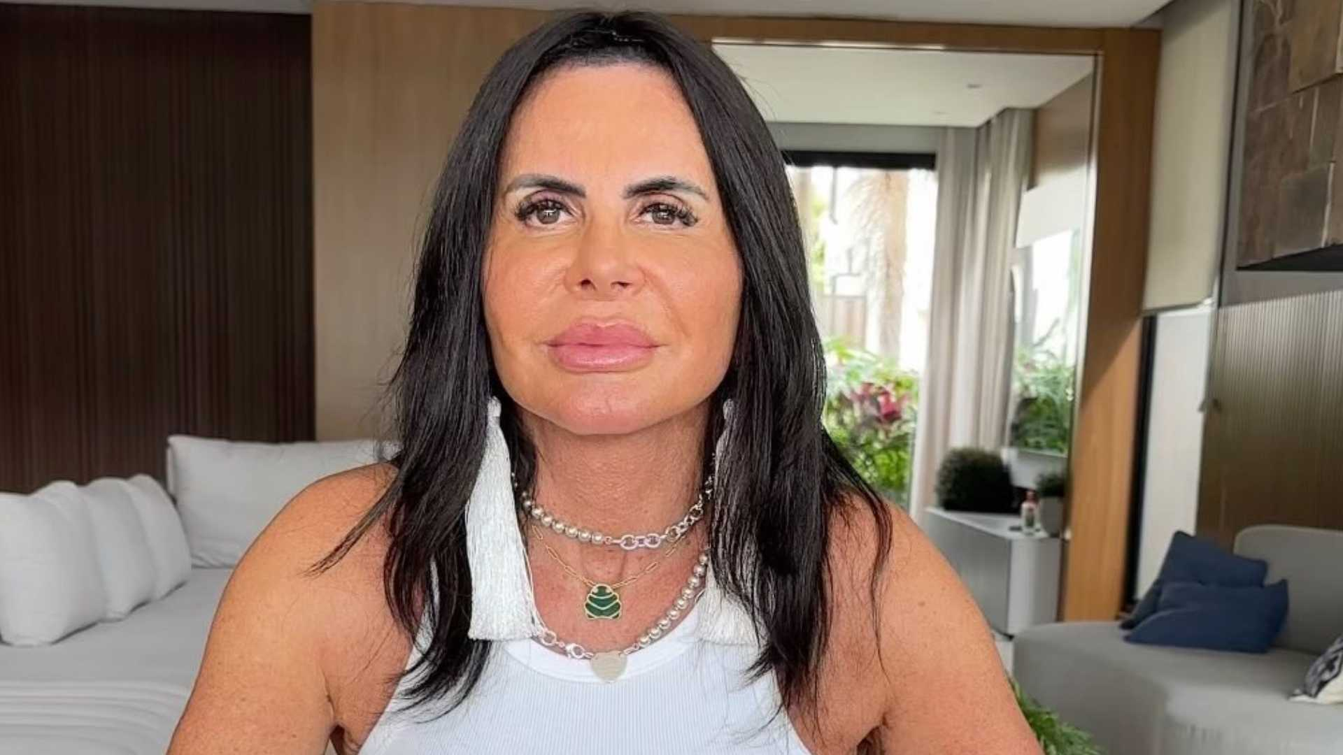 Gretchen conta como utilizava a cannabis para tratar o útero