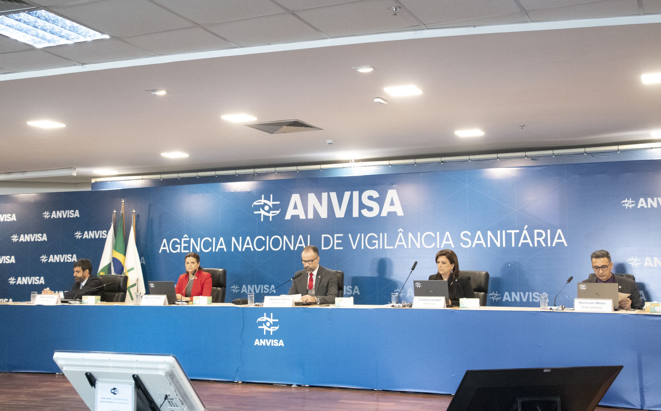 Anvisa pode atualizar regras da cannabis nas farmácias neste mês Anvisa pode atualizar regras da cannabis nas farmácias neste mês