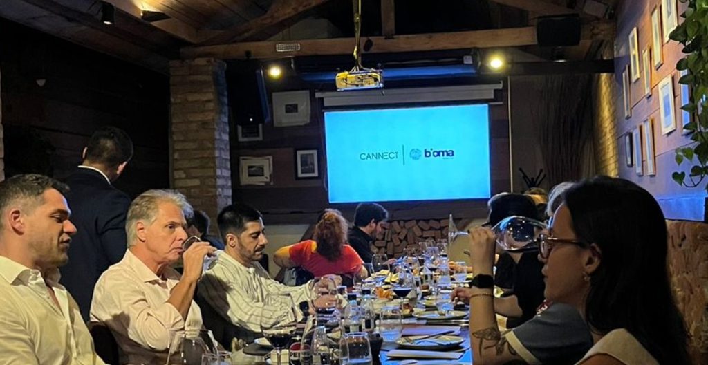 Cannect lança teste genético com apoio de laboratório brasileiro Cannect lança teste genético com apoio de laboratório brasileiro