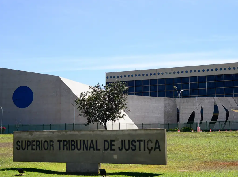 STJ valida regulação da cannabis medicinal no Brasil